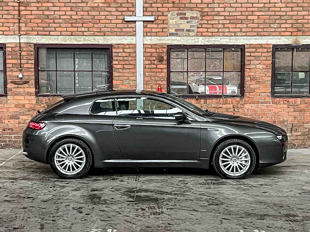 Alfa romeo brera 3.2 jts v6 q4 sky window 2007 youngtimer - afbeelding 35 van  38