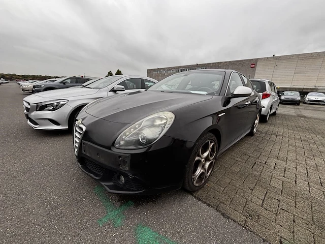Alfa romeo giuletta, 2012 - afbeelding 1 van  30