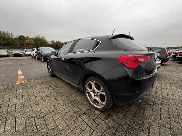 Alfa romeo giuletta, 2012 - afbeelding 27 van  30