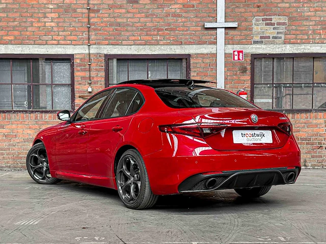 Alfa romeo giulia 2.0 280pk 2023 - afbeelding 7 van  49