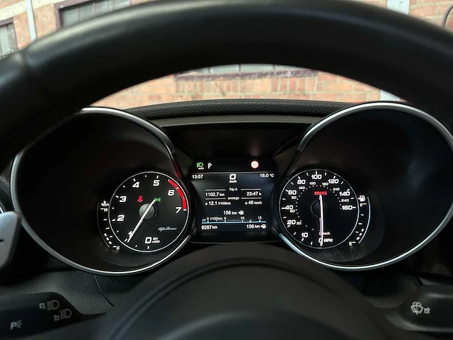 Alfa romeo giulia 2.0 280pk 2023 - afbeelding 20 van  49