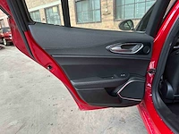Alfa romeo giulia 2.0 280pk 2023 - afbeelding 28 van  49