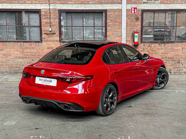 Alfa romeo giulia 2.0 280pk 2023 - afbeelding 4 van  49