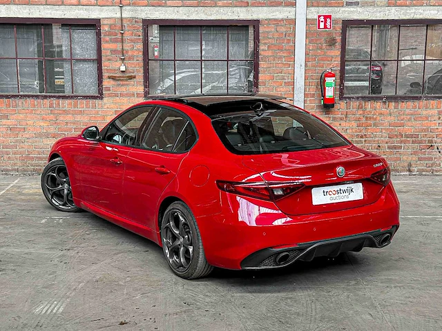 Alfa romeo giulia 2.0 280pk 2023 - afbeelding 8 van  49