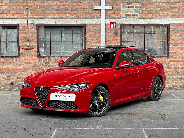 Alfa romeo giulia 2.0 280pk 2023 - afbeelding 23 van  49