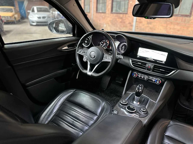 Alfa romeo giulia 2.0 t awd veloce 280pk 2019, jdk-05-s - afbeelding 60 van  66