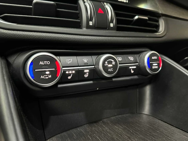 Alfa romeo giulia 2.0 t awd veloce repetti b4 + gepantserd 280pk 2019, jdk-05-s - afbeelding 26 van  66