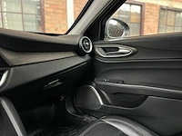 Alfa romeo giulia 2.0 t awd veloce repetti b4 + gepantserd 280pk 2019, jdk-05-s - afbeelding 28 van  66