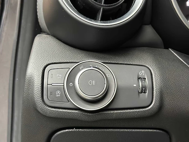 Alfa romeo giulia 2.0 t awd veloce repetti b4 + gepantserd 280pk 2019, jdk-05-s - afbeelding 34 van  66