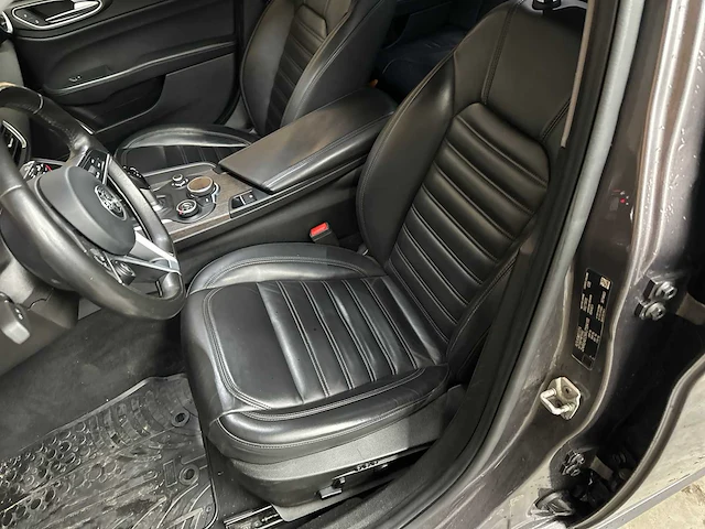 Alfa romeo giulia 2.0 t awd veloce repetti b4 + gepantserd 280pk 2019, jdk-05-s - afbeelding 40 van  66