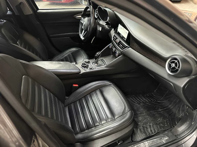 Alfa romeo giulia 2.0 t awd veloce repetti b4 + gepantserd 280pk 2019, jdk-05-s - afbeelding 60 van  66