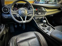 Alfa romeo giulia 2.2, nr-232-r - afbeelding 7 van  11