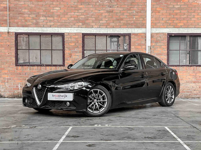 Alfa romeo giulia 2.2 super 150pk 2018 (origineel-nl), rn-969-g - afbeelding 1 van  42