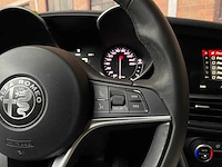 Alfa romeo giulia 2.2 super 150pk 2018 (origineel-nl), rn-969-g - afbeelding 15 van  42