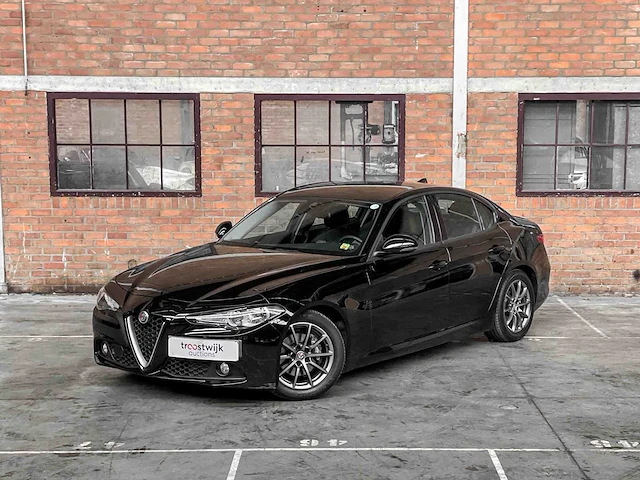 Alfa romeo giulia 2.2 super 150pk 2018 (origineel-nl), rn-969-g - afbeelding 34 van  42