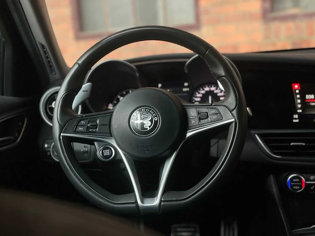 Alfa romeo giulia 2.2 super 179pk 2017, rp-249-p - afbeelding 19 van  56