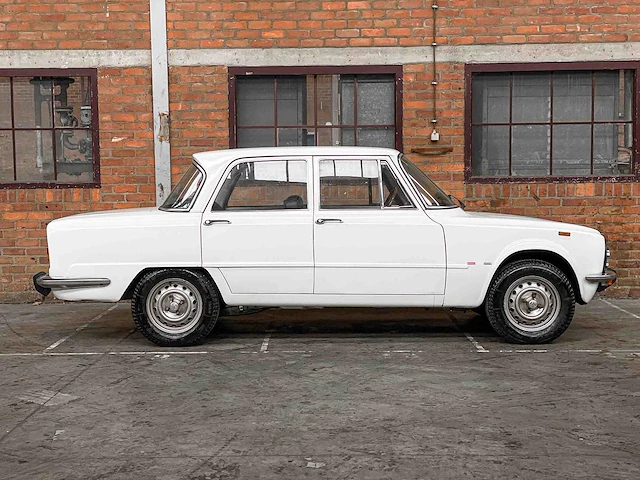 Alfa romeo giulia nuova super 1600 1.6 1979 (origineel-nl + 3e eigenaar), hz-05-bv - afbeelding 23 van  28
