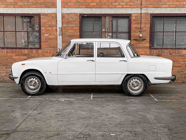 Alfa romeo giulia nuova super 1600 1.6 1979 (origineel-nl + 3e eigenaar), hz-05-bv - afbeelding 3 van  28