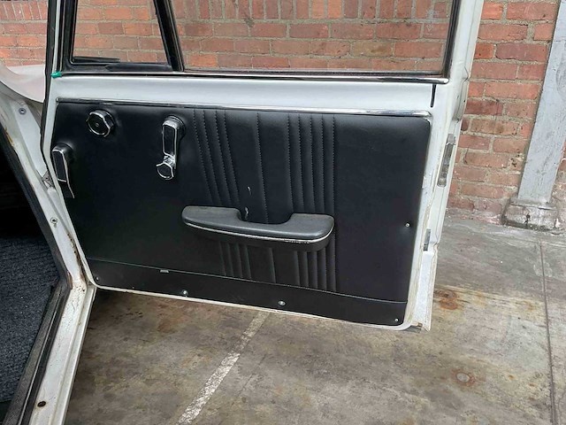 Alfa romeo giulia nuova super 1600 1.6 1979 (origineel-nl + 3e eigenaar), hz-05-bv - afbeelding 19 van  28