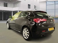 Alfa romeo giulietta - 1.4 t distinctive , ; 57-pgr-2 - afbeelding 14 van  19