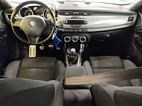 Alfa romeo giulietta - 1.4 t distinctive , ; 57-pgr-2 - afbeelding 19 van  19