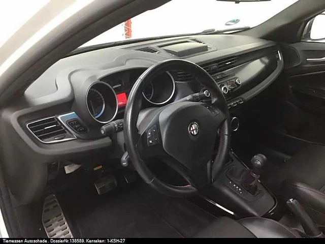 Alfa romeo giulietta 1.4 t business executive automaat; 1-ksh-27 - afbeelding 5 van  9