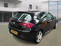 Alfa romeo giulietta 1.4 t distinctive; 13-tkh-4 - afbeelding 5 van  12