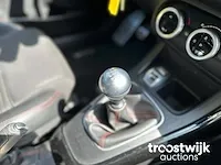 Alfa romeo giulietta 1.4 t distinctive, 23-nkg-3 - afbeelding 5 van  16