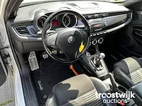 Alfa romeo giulietta 1.4 t distinctive, 23-nkg-3 - afbeelding 13 van  16
