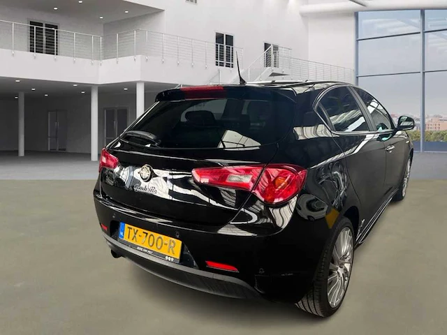 Alfa romeo giulietta 1.4 t distinctive , tx-700-r - afbeelding 11 van  17