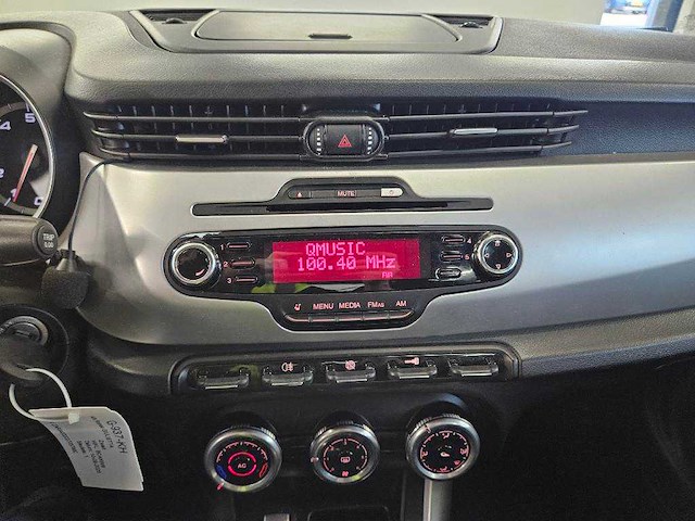 Alfa romeo giulietta 1.4 t progression , g-937-kh - afbeelding 4 van  19