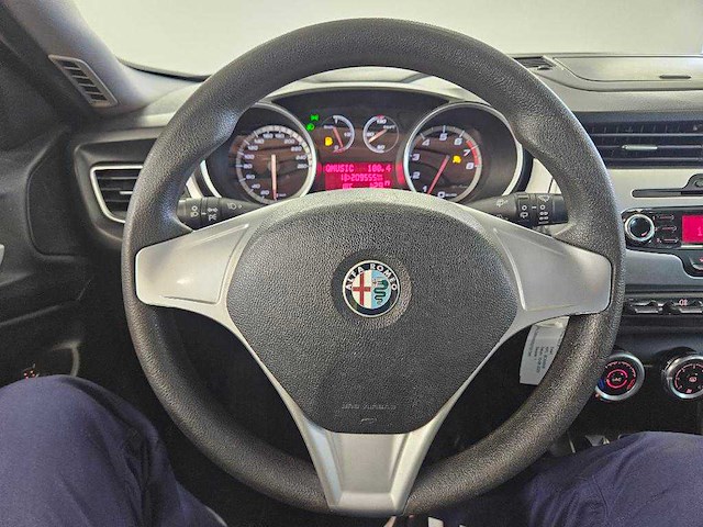 Alfa romeo giulietta 1.4 t progression , g-937-kh - afbeelding 18 van  19
