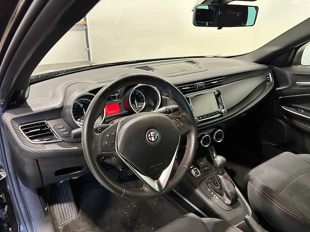 Alfa romeo giulietta 1.4 t sprint 8-zhv-47 - afbeelding 21 van  21
