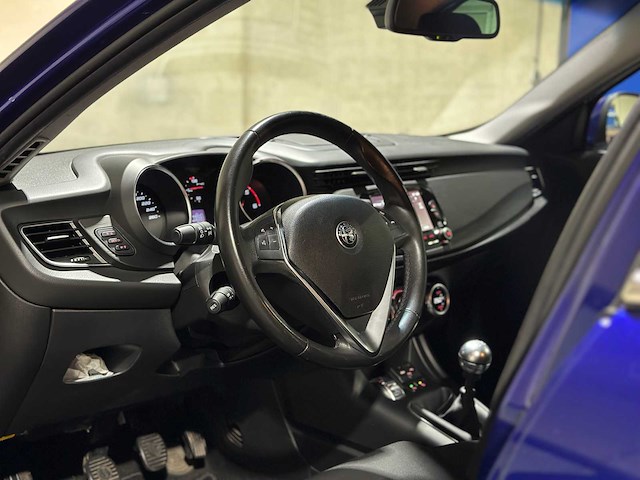 Alfa romeo giulietta 1.6 jtdm 120pk 2015 - afbeelding 22 van  55