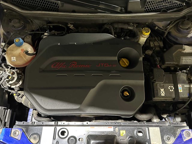 Alfa romeo giulietta 1.6 jtdm 120pk 2015 - afbeelding 44 van  55