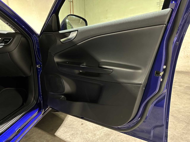 Alfa romeo giulietta 1.6 jtdm 120pk 2015 - afbeelding 48 van  55