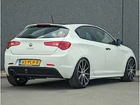 Alfa romeo giulietta 1.6 jtdm distinctive | 65-plh-8 - afbeelding 12 van  31