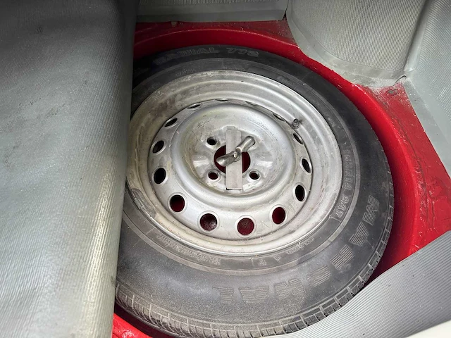 Alfa romeo gt 1300 junior unificato car 1976 | 72-gk-76 i - afbeelding 9 van  80