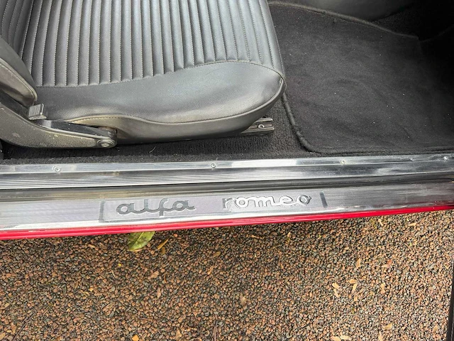 Alfa romeo gt 1300 junior unificato car 1976 | 72-gk-76 i - afbeelding 11 van  80
