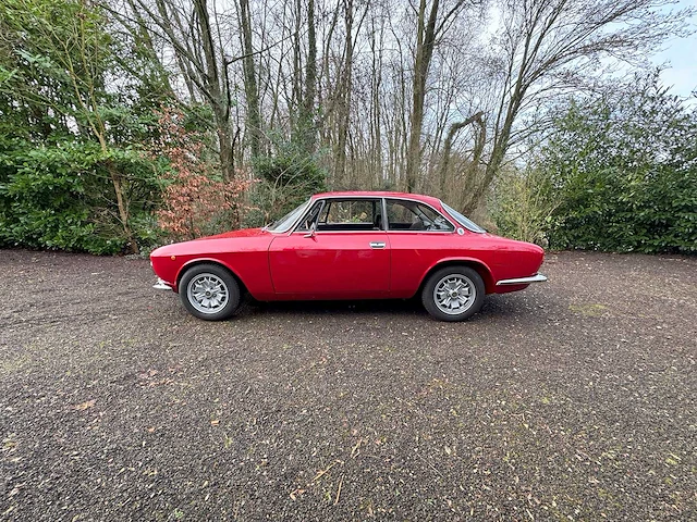 Alfa romeo gt 1300 junior unificato car 1976 | 72-gk-76 i - afbeelding 28 van  80