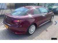 Alfa romeo gt 1.8 ts distinctive, 74-sl-nd - afbeelding 2 van  8