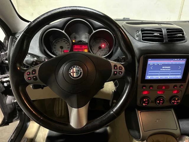 Alfa romeo gt 2.0 jts collezione 166pk 2006, 91-th-lt youngtimer - afbeelding 14 van  37