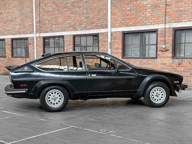 Alfa romeo gtv 2.0 1979 - afbeelding 17 van  34