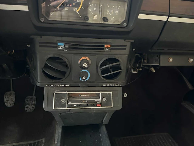 Alfa romeo gtv 2.0 1979 - afbeelding 23 van  34
