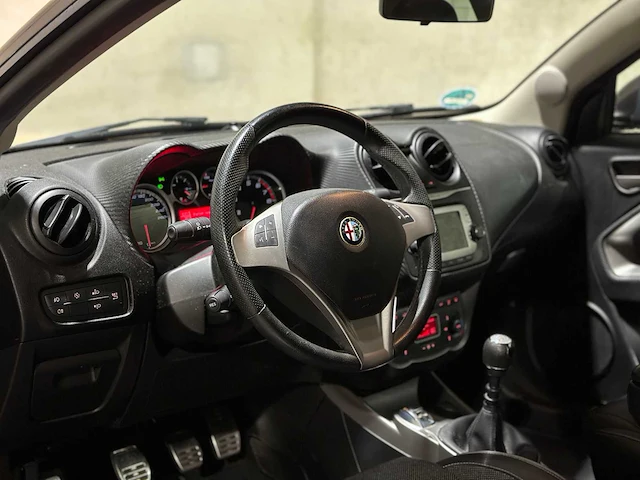 Alfa romeo mito 0.9 twin air esclusivo 101pk 2014, 6-xst-86 - afbeelding 9 van  37