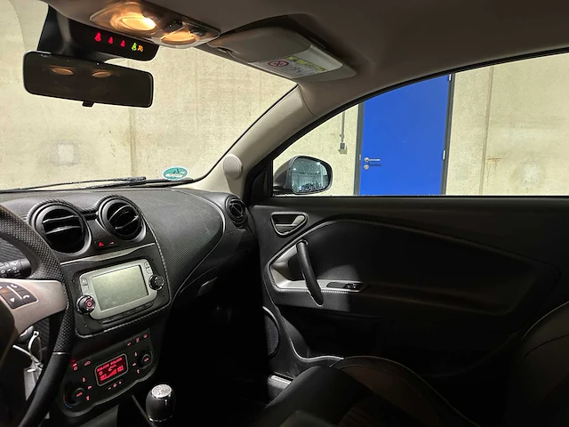 Alfa romeo mito 0.9 twin air esclusivo 101pk 2014, 6-xst-86 - afbeelding 11 van  37