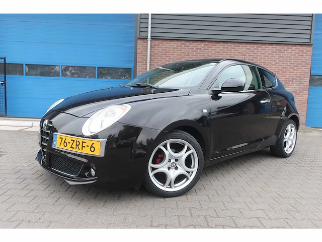 Alfa romeo mito 0.9 twinair distinct, 76-zrf-6 - afbeelding 1 van  17