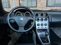 Alfa romeo spider 1.8-16v t.spark 144pk 1998, 27-zf-ng -youngtimer- - afbeelding 25 van  47