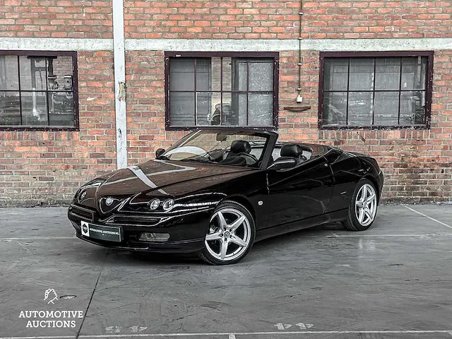 Alfa romeo spider 1.8-16v t.spark 144pk 1998, 27-zf-ng -youngtimer- - afbeelding 4 van  47