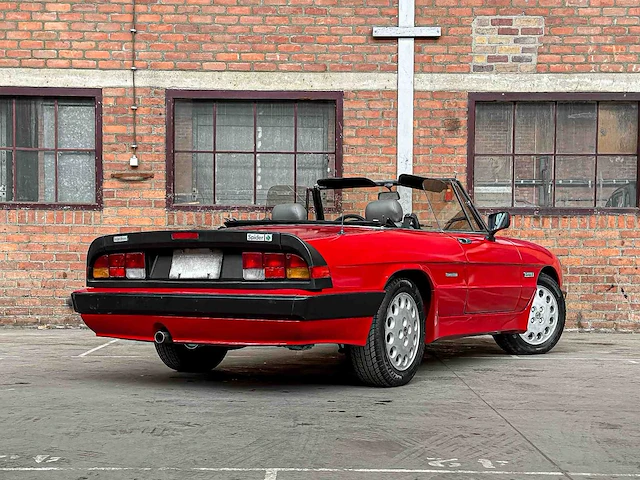 Alfa romeo spider 2.0 115pk 1987 - afbeelding 2 van  32